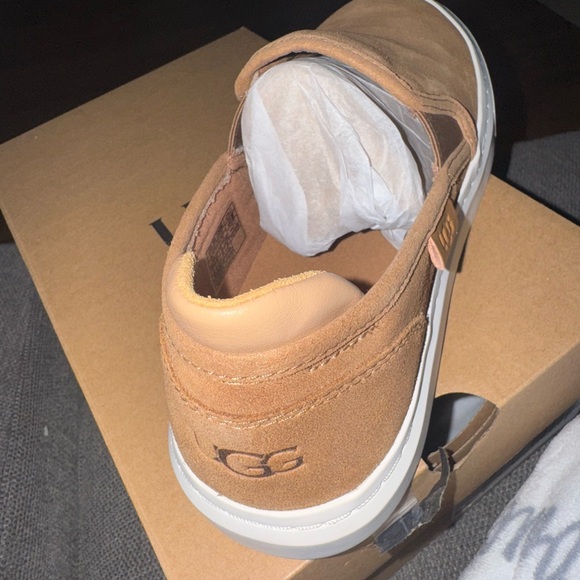 UGG Women’s Tan Slip-On Shoes - Picture 6 of 6